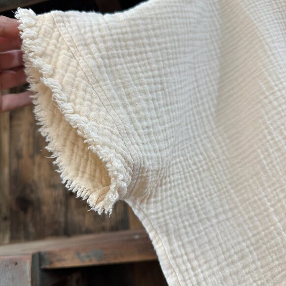 Like New Gauze Top SZ L/XL - Picture 4 of 7